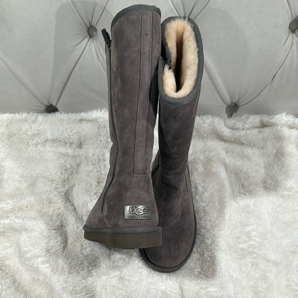 UGG Shoes - UGG Gray‎ Winter Rain Boots with Plush Lining
